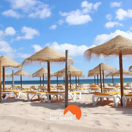 Holiday home #015 Buganvilia By Holidays