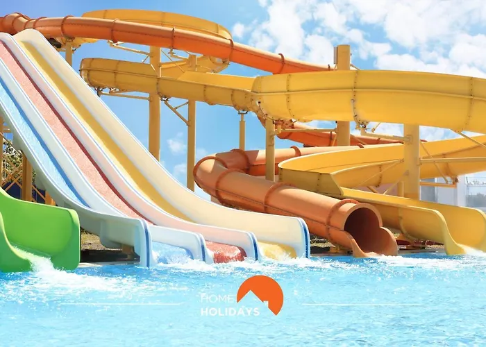 #015 Buganvilia By Holidays *